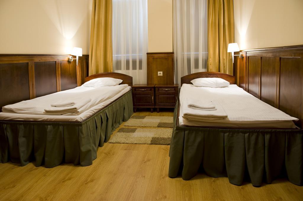 Hotel Kresowianka Μπίντγκοστς Εξωτερικό φωτογραφία