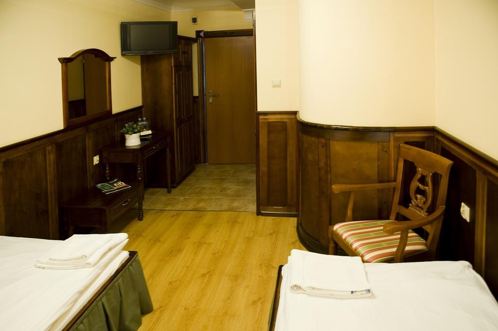 Hotel Kresowianka Μπίντγκοστς Εξωτερικό φωτογραφία