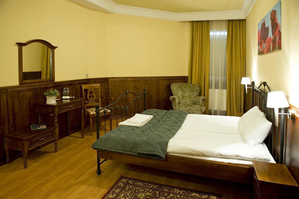 Hotel Kresowianka Μπίντγκοστς Εξωτερικό φωτογραφία